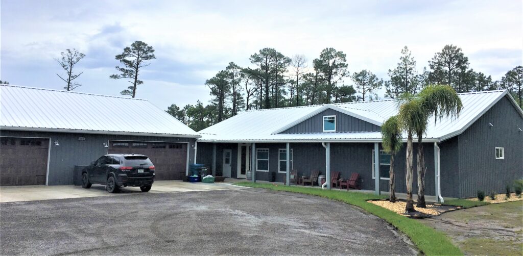 Ranch style barndominium